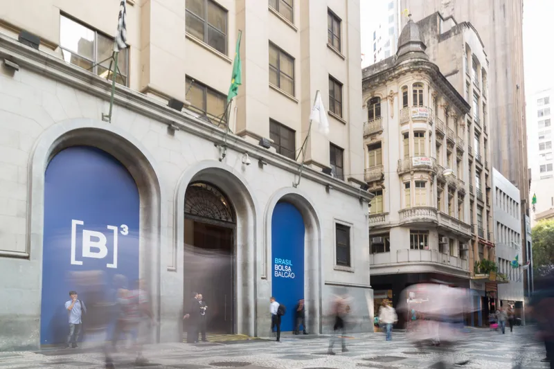 Ibovespa Bate Recordes Históricos, Mas Por Que As Empresas Estão Dando Adeus à B3?