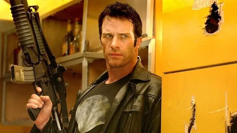 Thomas Jane Solta a Bomba: "Eu Não Sou Esse Cara" – Ator de O Justiceiro Acha Que Marvel Errou na Escalação!