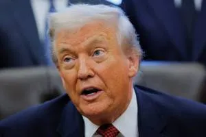 Trump Promete 'Retaliação Muito Séria' Após Ataque Fatídico do ISIS na Síria