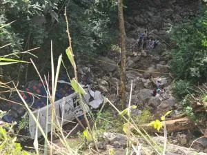 Tragédia na Colômbia: Acidente com Ônibus Escolar Levanta Alerta para Segurança no Transporte